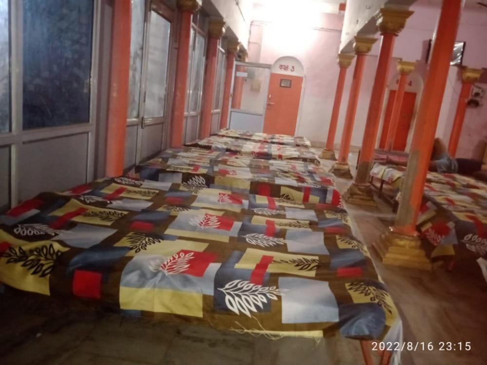 Shri Swami Sheetal Das Akhada B1-88 Assi , Near Pushkar Talab,Varanasi, Ashram Dharmshala Hotel Eksteriør billede