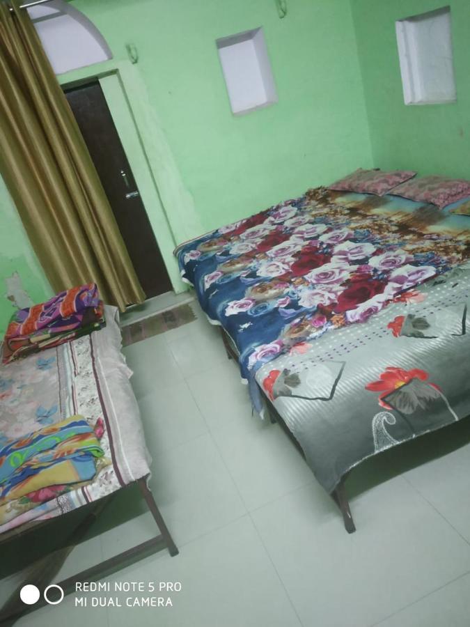 Shri Swami Sheetal Das Akhada B1-88 Assi , Near Pushkar Talab,Varanasi, Ashram Dharmshala Hotel Eksteriør billede