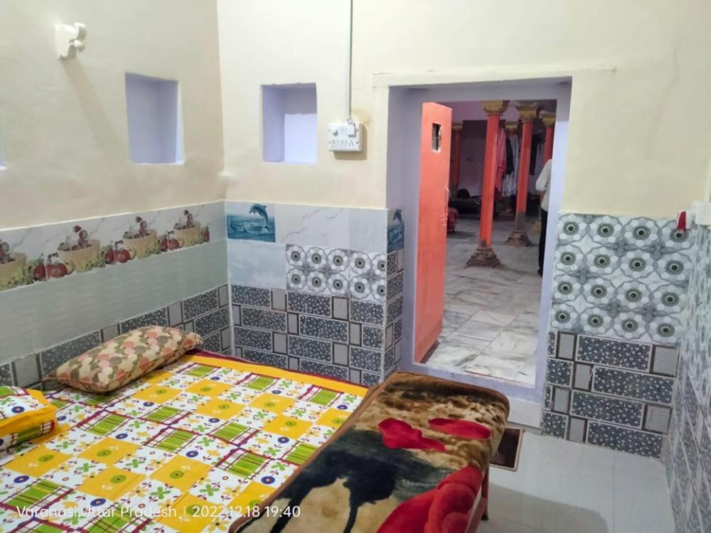 Shri Swami Sheetal Das Akhada B1-88 Assi , Near Pushkar Talab,Varanasi, Ashram Dharmshala Hotel Eksteriør billede