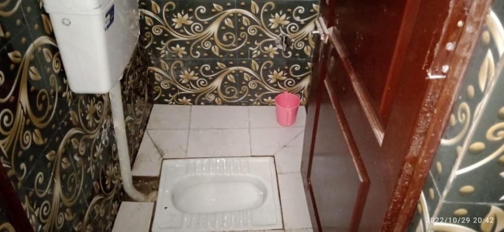 Shri Swami Sheetal Das Akhada B1-88 Assi , Near Pushkar Talab,Varanasi, Ashram Dharmshala Hotel Eksteriør billede