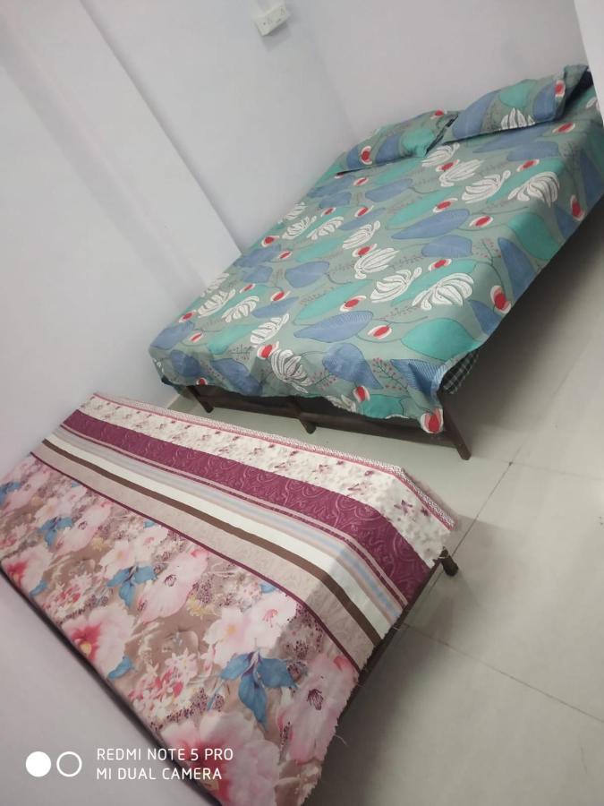 Shri Swami Sheetal Das Akhada B1-88 Assi , Near Pushkar Talab,Varanasi, Ashram Dharmshala Hotel Eksteriør billede